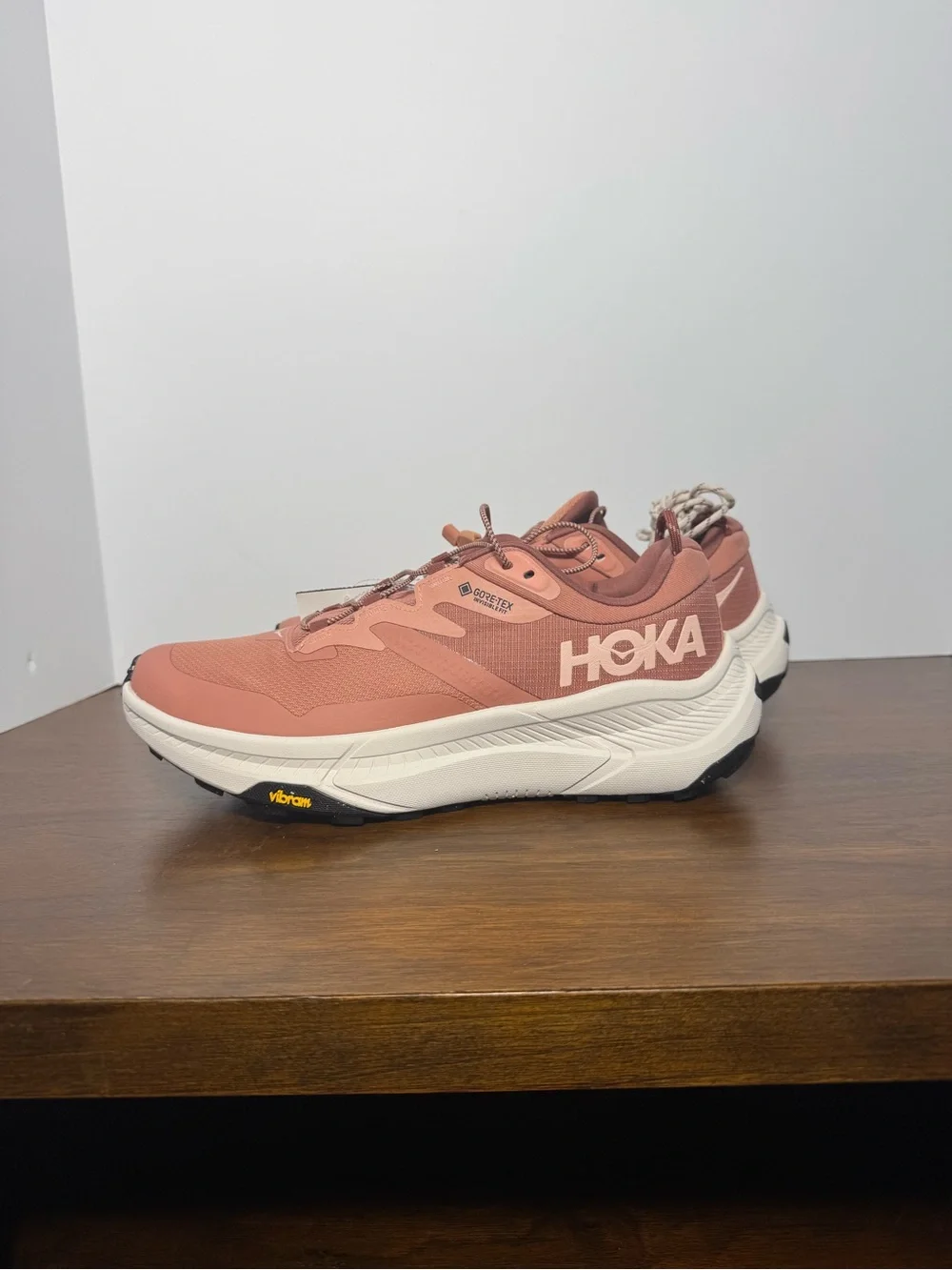 HOKA Transport GTX Gore-Tex Shoes Women’s 10 Blush Rose/Cream NWT